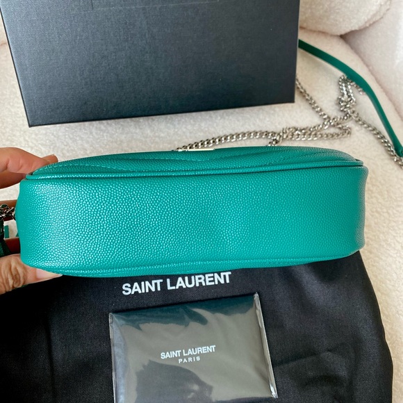 Saint Laurent Mini Lou Bag in “Green Field” color - Picture 4 of 14